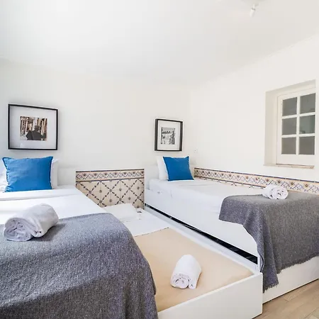 Diario De Noticias By Hill Apartamento Lisboa