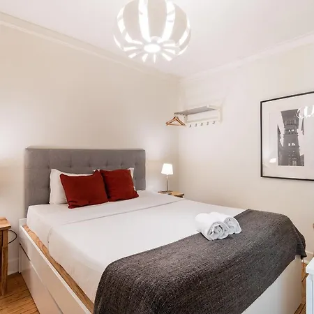 Apartment Diario De Noticias By Central Hill Apartments *